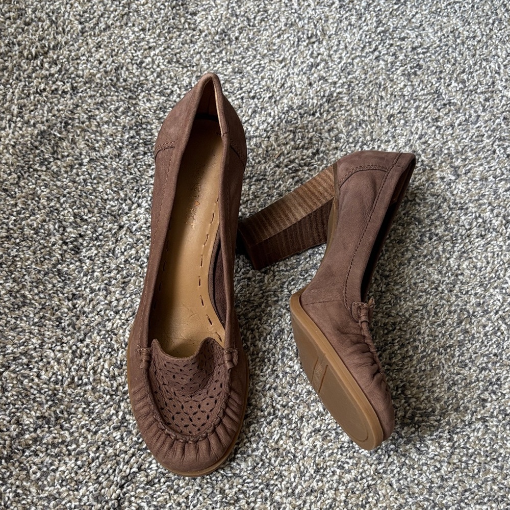 Nine West Brown mocha loafer leather block Heels